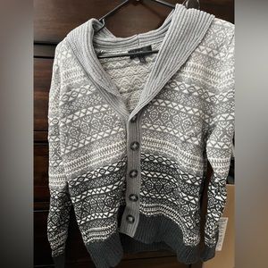 Men’s Mossimo button down gray sweater size medium.